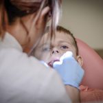 Wat gebeurt er tijdens de periodieke tandartscontrole?